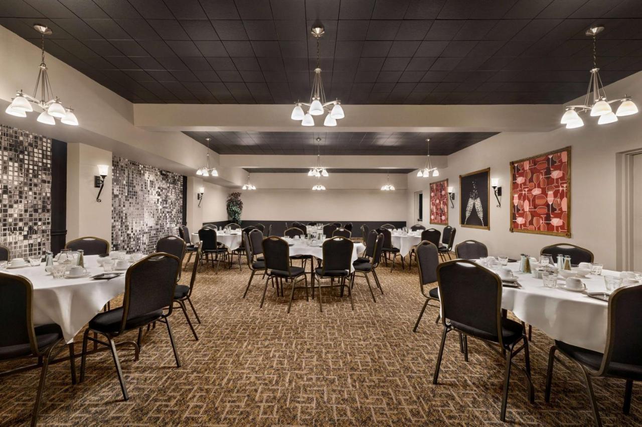 Hotel Super 8 By Wyndham On 2*